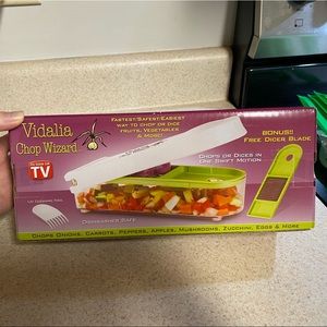 New Vidalia Chop Wizard for chopping/dicing Great wedding/house warming gift